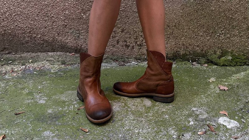 Leather boots size 38 2