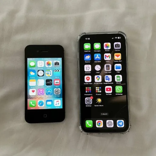 iPhone 4S