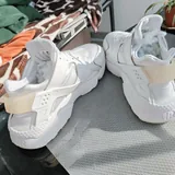Кроссовки Nike Air Huarache Triple White 3
