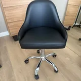 Профессиональный массажный стол 2