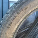 Зимние шипованные шины Ikon Autograph Ice 9 SUV 1