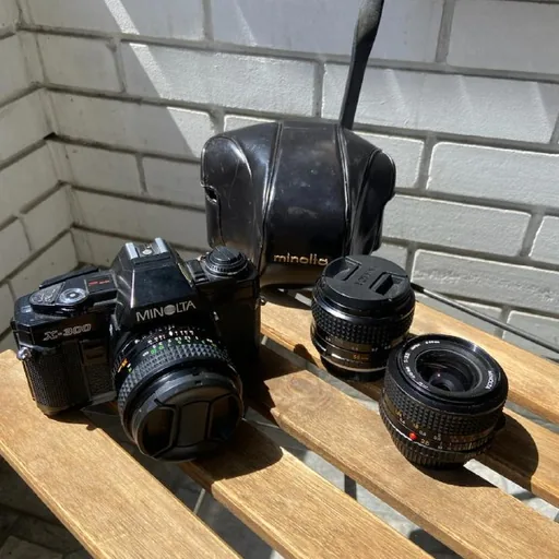 Пленочная камера Minolta X300, 3 объектива, кожаный чехол
