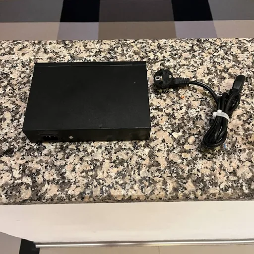 10-портовый PoE-коммутатор Procon SW8POE