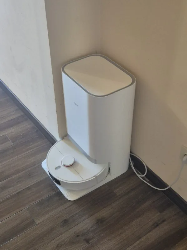 Xiaomi Robot Vacuum X20+ 1