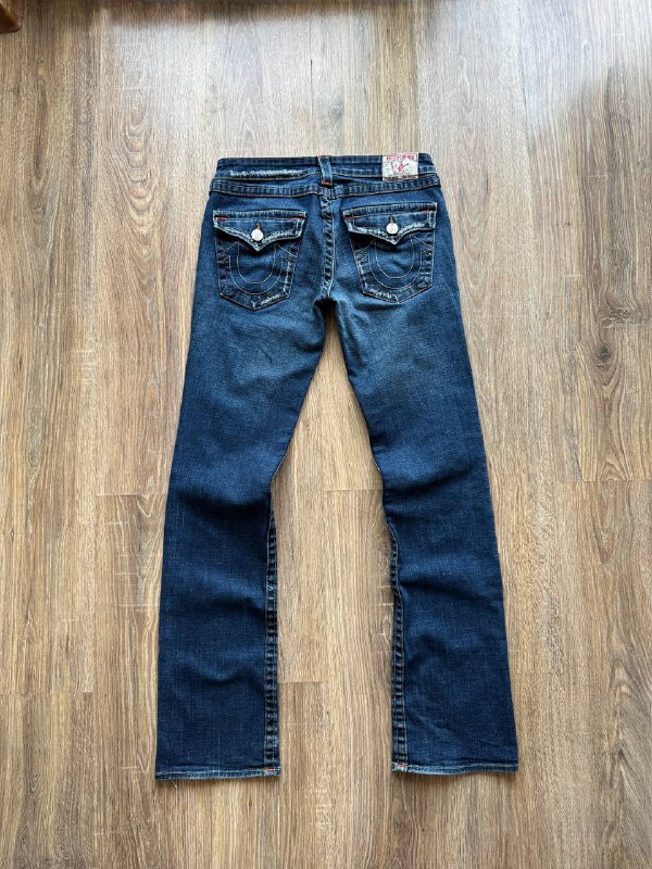 Шорты Carhartt, сумка Kipling, кепка Saucony, женские джинсы True Religion, футболка Yamaha, штаны Nike, поло Stone Island, джинсы Weekend Offender, шорты Evisu 4