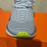Унисекс кроссовки Nike 2
