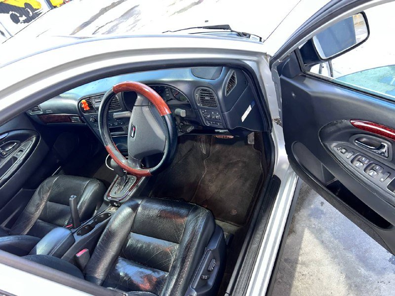 Volvo S40 2003 бензин 1.9 163 л/с кожаный салон 7