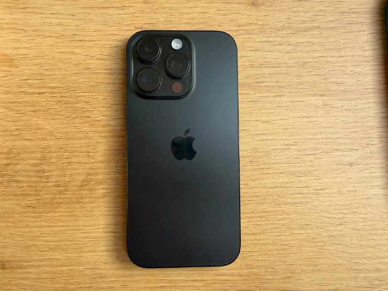 iPhone 16 Pro 256GB черный 2