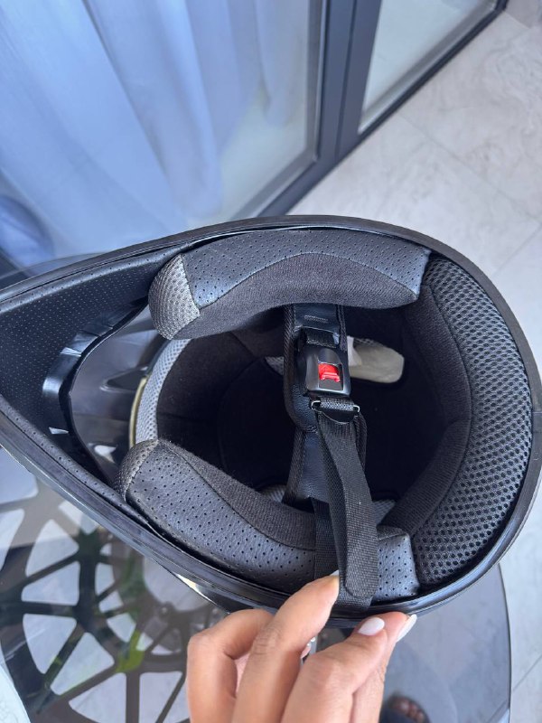 Мотошлем размер S 3