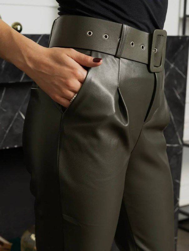 Брюки из кожзама на утеплителе размер S 2