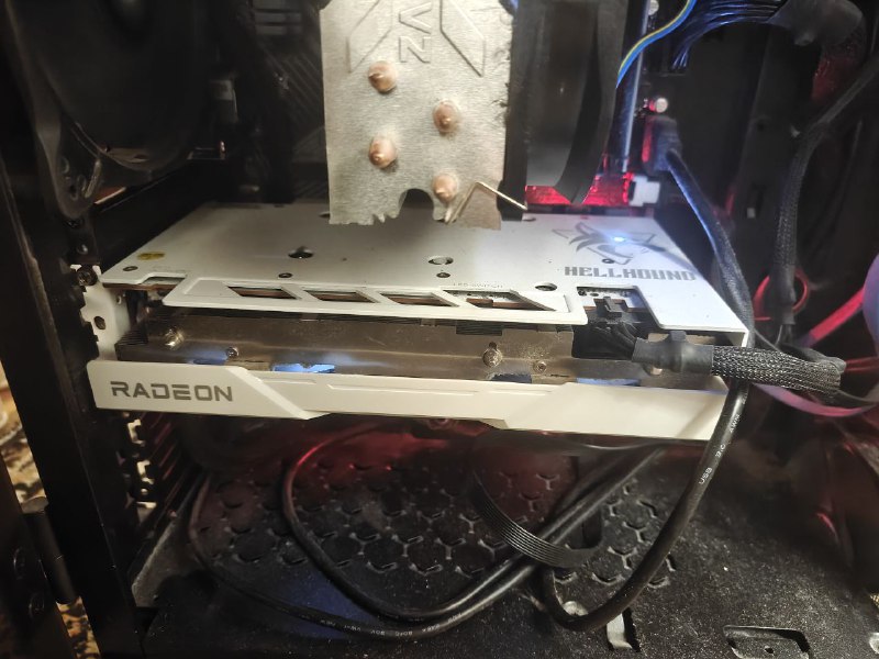 Видеокарта PowerColor AMD Radeon RX 6650 XT 3