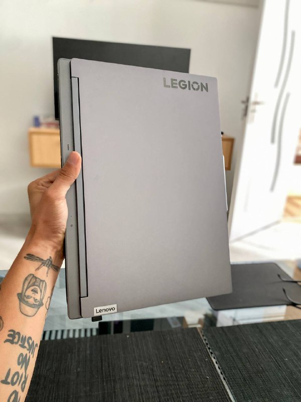 Ноутбук Lenovo Legion 5, Play Station 4 pro, Dyson Airwrap 2