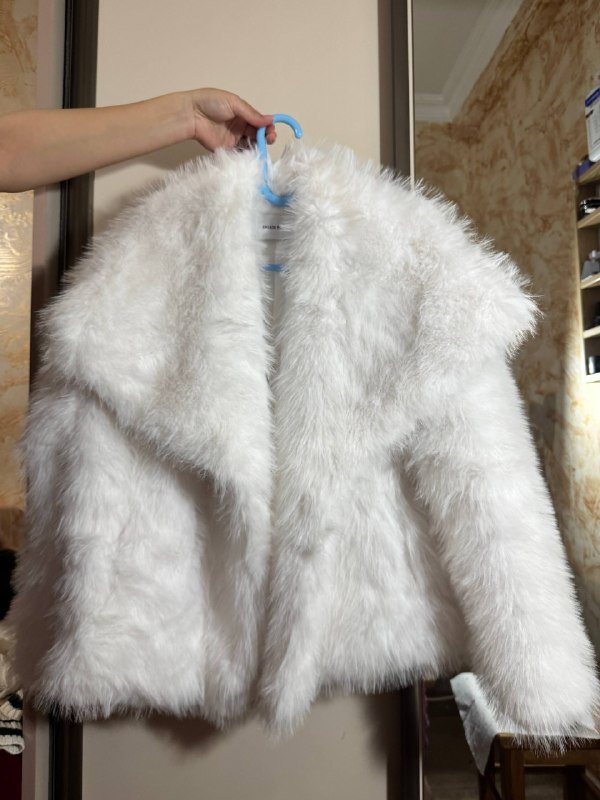 Белый мех размер M/L