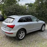 Audi Q5 Premium Plus quattro 7