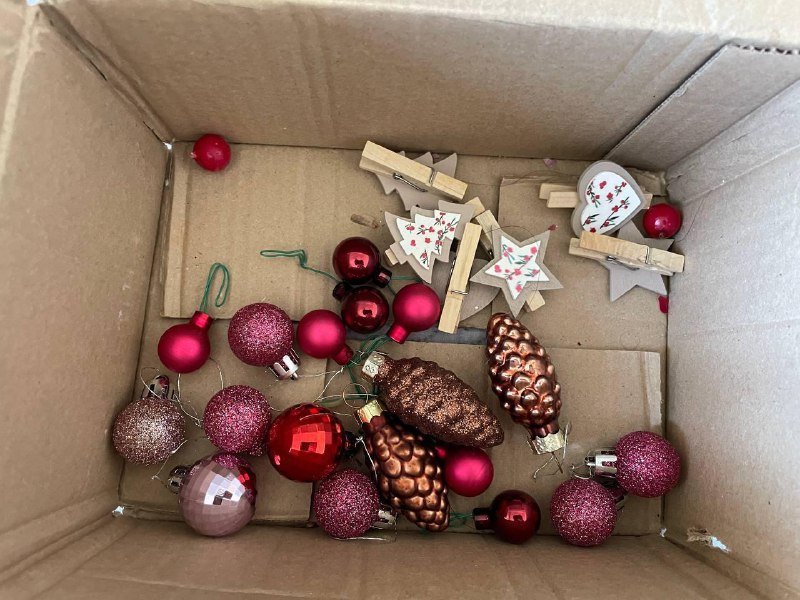 Разные инструменты, паяльник, сковородка, карабины, кусачки, очки для 3D, настольные игры, новогоднее, гном светильник 10