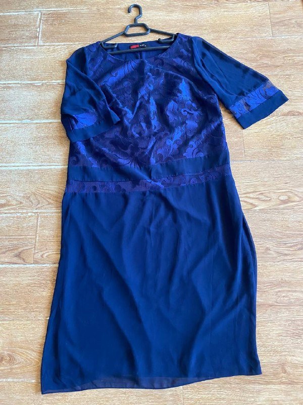 Женское платье размер 48