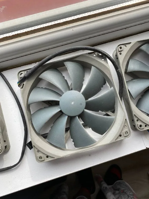 Кулеры Noctua NF-P14s redux, 140 мм, 4-pin PWM