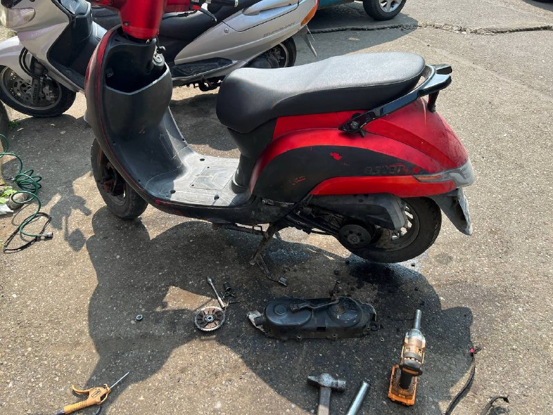 Мопед Jester 2020, 2 шлема, багажник 3