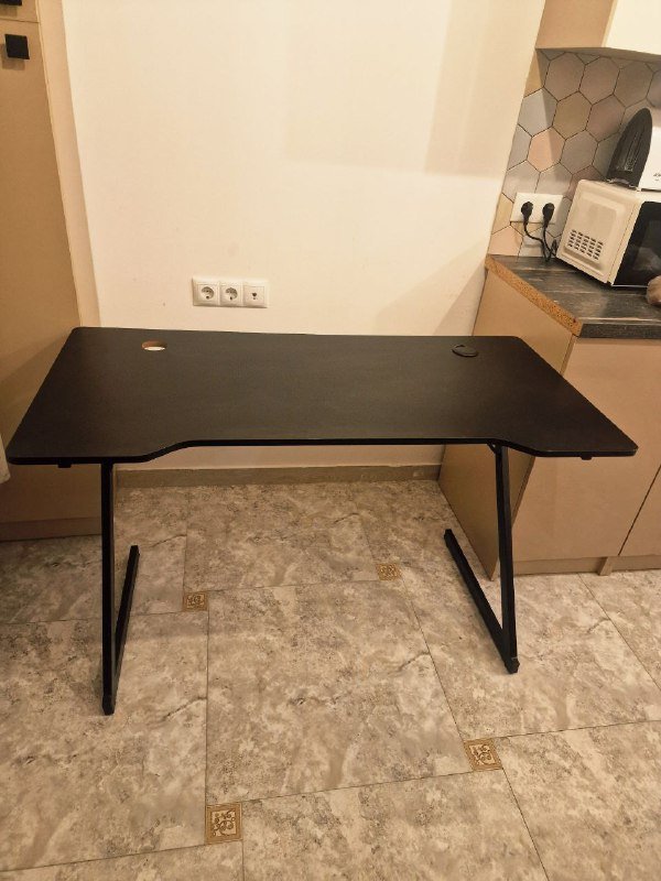 Игровой геймерский компьютерный стол GAMER