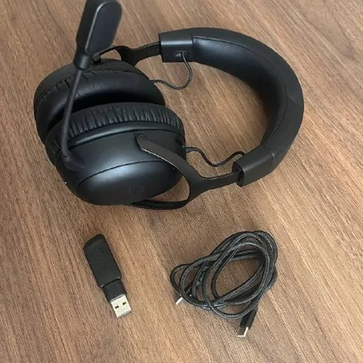HyperX Cloud III Wireless наушники