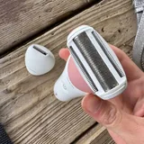 Электробритва Philips, утюжок, мышь Logitech, бутылка BlenderBottle 2