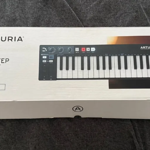 Миди-клавиатура Arturia Keystep