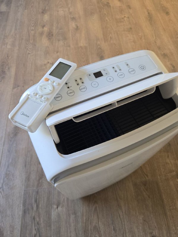 Осушитель воздуха и обогреватель Midea