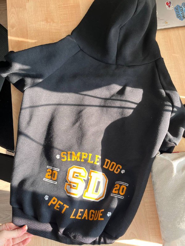 Собачьи вещи: худи, поводки, ошейники