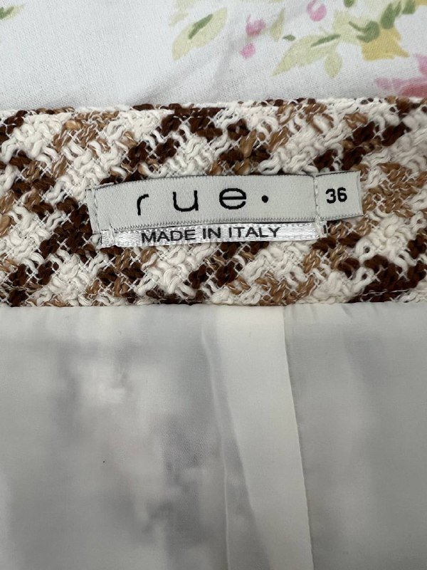Твидовый жилетка и юбка Rue Италия 6