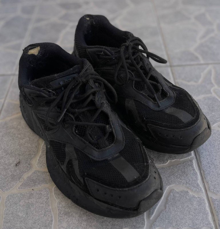 Кроссовки мужские 42 размер