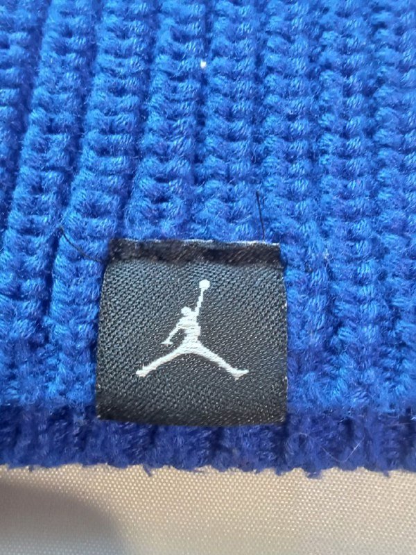 Jordan hat 3