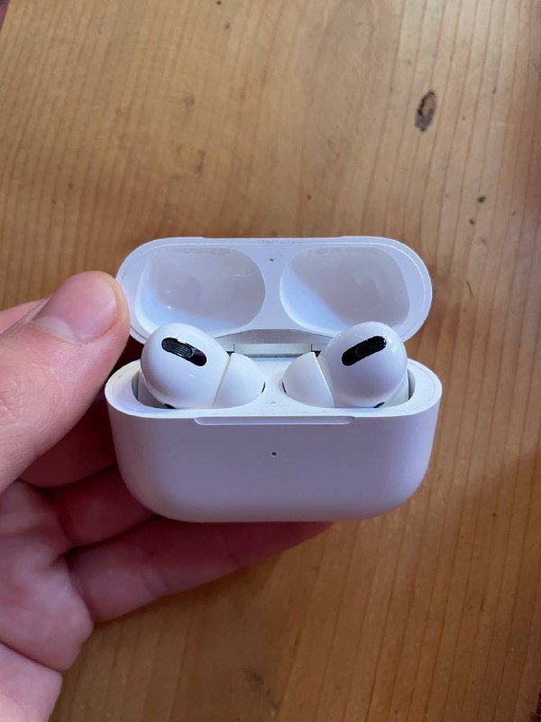 Наушники Airpods Pro 1st gen с кейсом