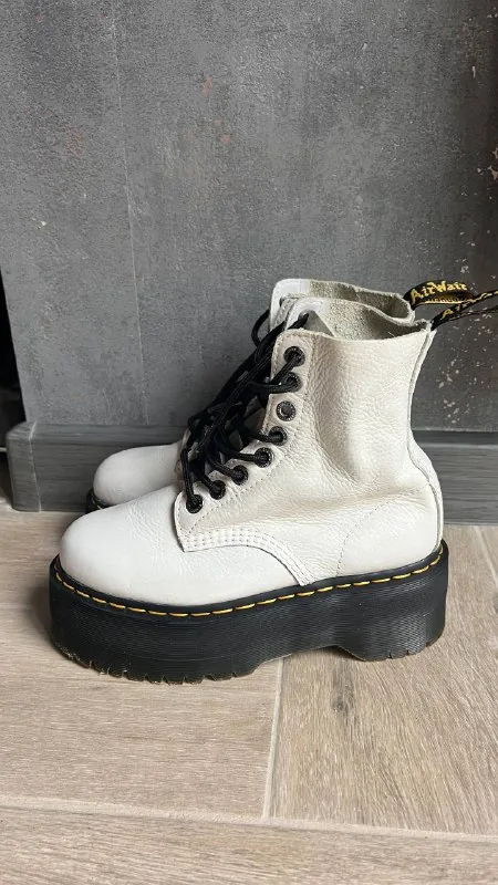 Dr. Martens Jadon boots 1