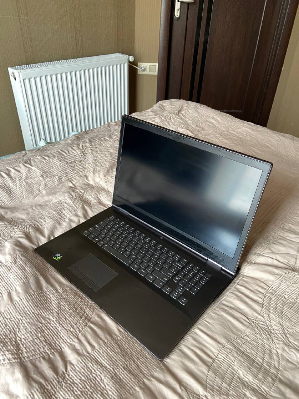 Lenovo Legion Y730-17ICH i5-8300H, 16Gb, SSD 512Gb + HDD 1Tb, 1050Ti