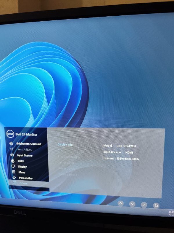 Монитор Dell 24 дюйма 3