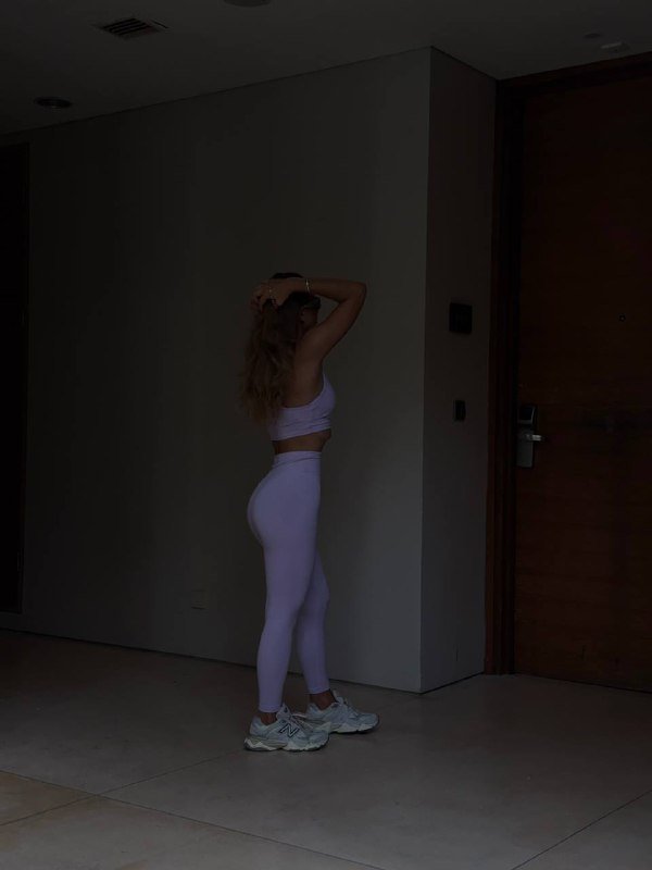 Женские костюмы спортивные размер XS-S 2