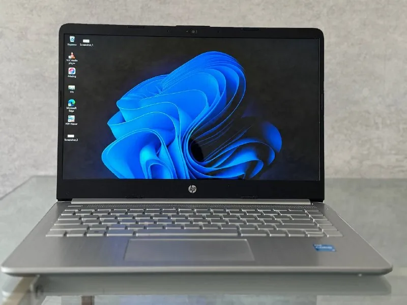 HP ноутбук 14" 8GB 256GB SSD 1