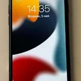 Apple iPhone 8 64GB 4