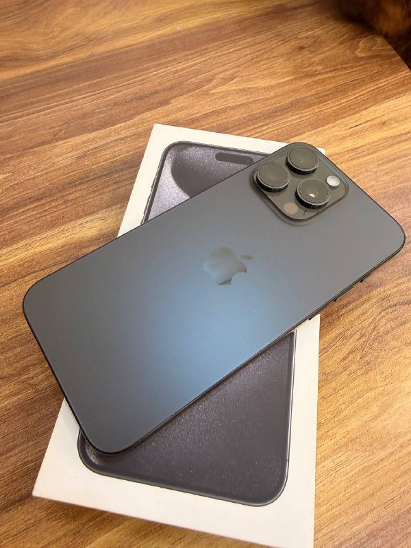 iPhone 15 pro max 256 gb 4