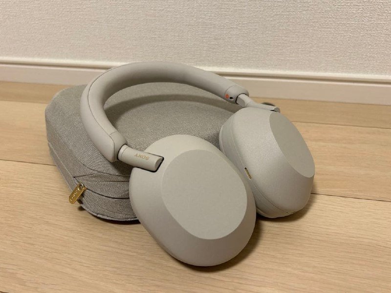 Наушники Sony WH-1000XM5 Silver