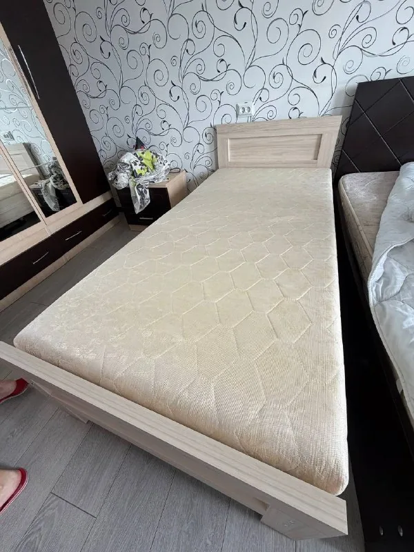 Кровать 1