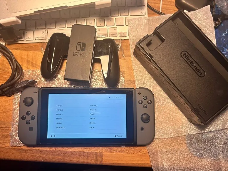 Nintendo Switch