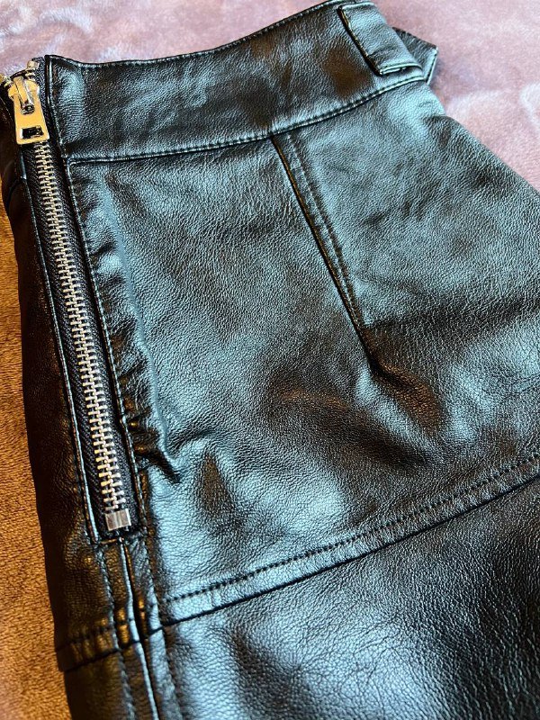 Юбка кожаная черная 36 размер 3
