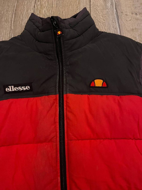 Мужская зимняя куртка Ellesse размер M