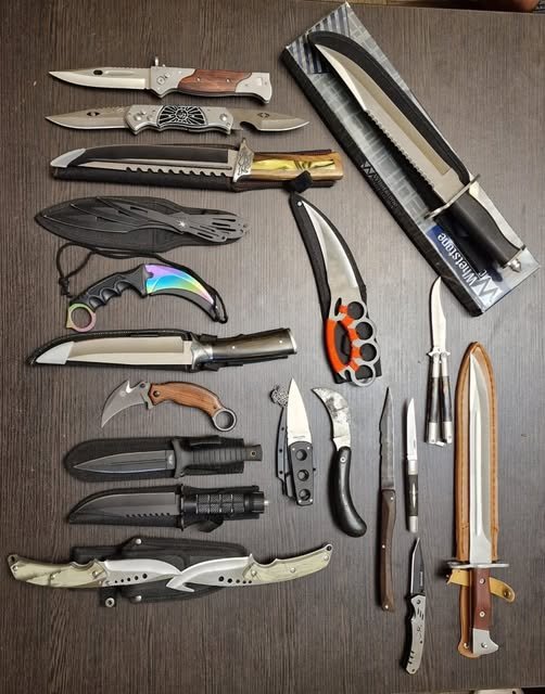 Набор ножей