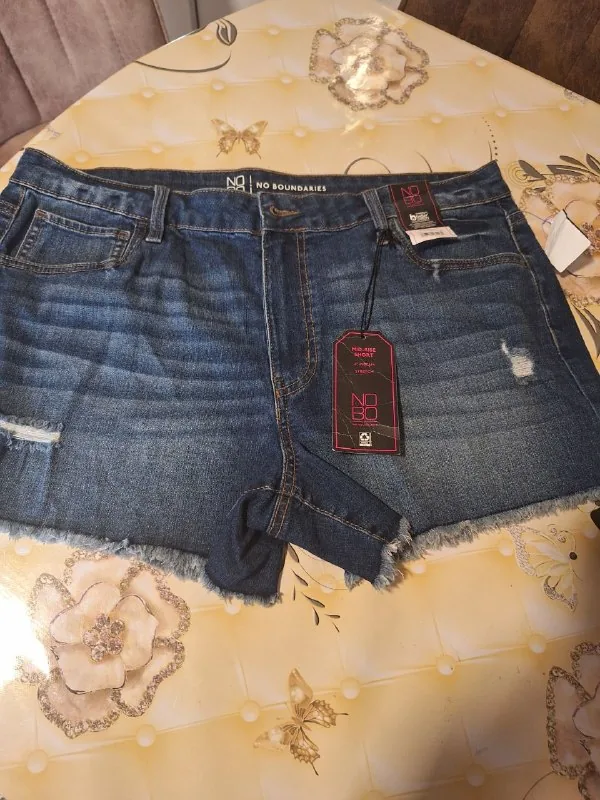Женские джинсовые шорты XL