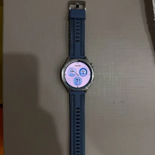 Huawei GT 5 смартчасы