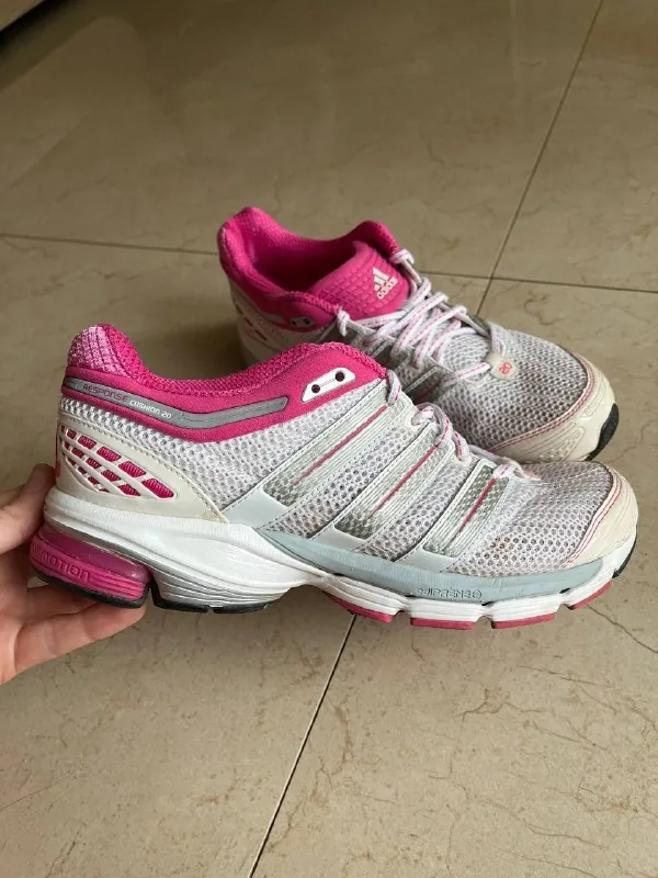 Кроссовки Adidas Response, размер 41 1