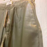 Женские брюки из экокожи Mango 4