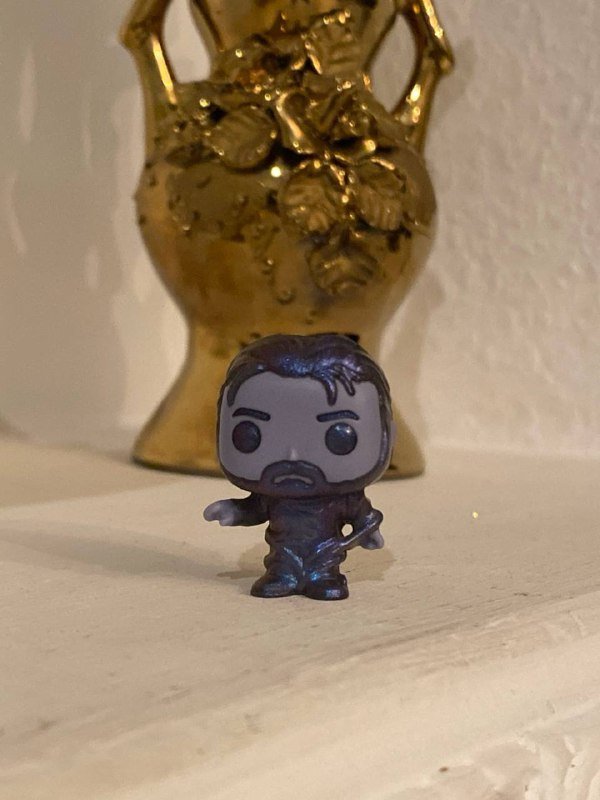 Фигурка Хоппера с изнанки